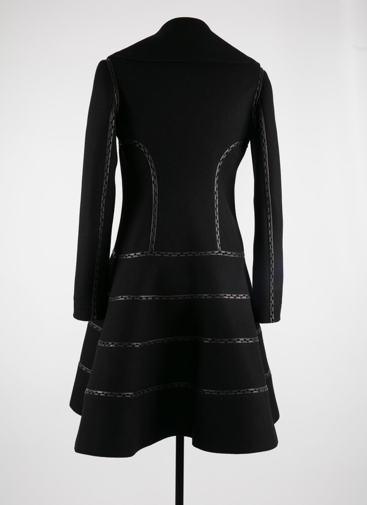 Coats ALAÏA BLACK COATS